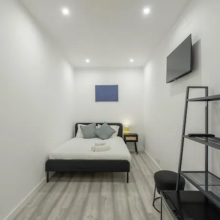 Modern By Homing