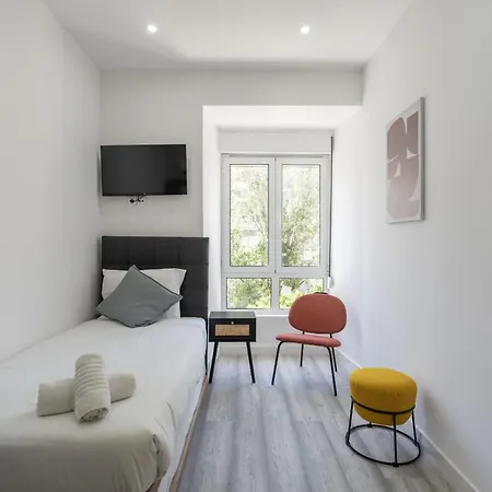 Guest house Modern By Homing